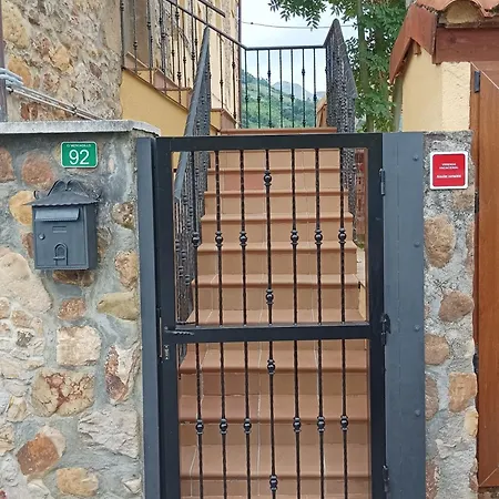 La Casa Demercadillo
